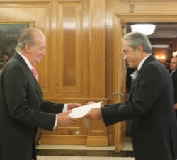 Su Majestad el Rey recibe las Cartas Credenciales del embajador de la República Portuguesa, José Tadeu da Costa Sousa Soares